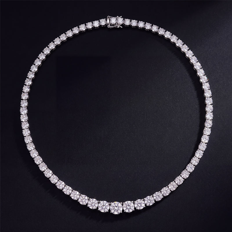 Chaîne Tennis Dégradée diamant naturel Homme - porté par un homme - Emir ICE