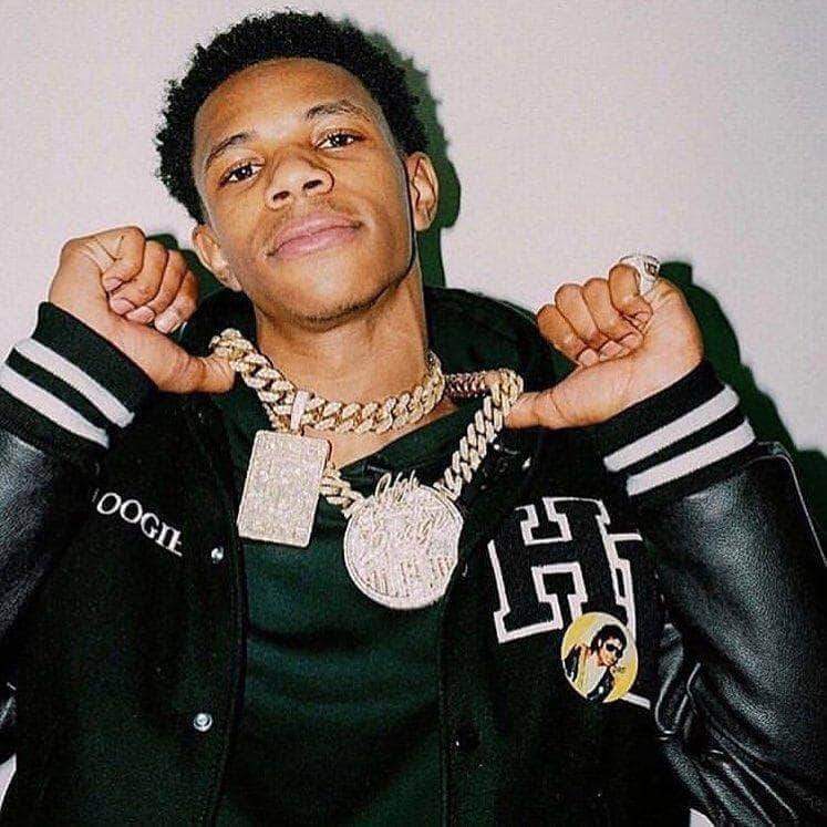 A Boogie Wit Da Hoodie montre sa collection de bijoux de folie