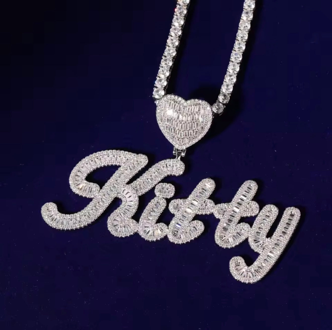 Collier Prénom Pendentif Diamant Personnalisé Écriture Cursive Coeur