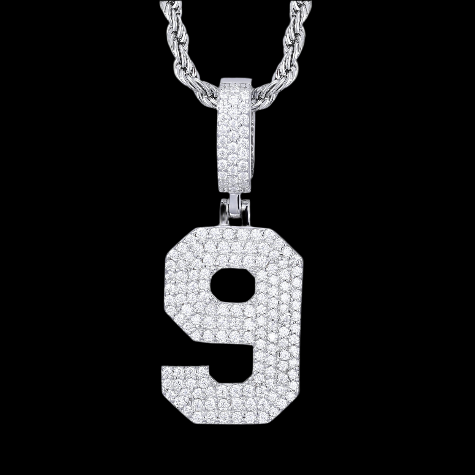 Pendentif chiffre 9 diamant moissanite