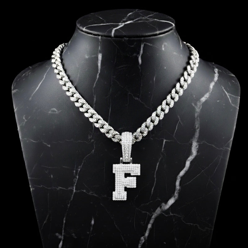 Pendentif lettre F diamant moissanite