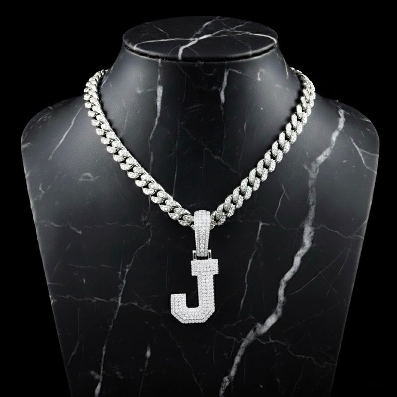 Pendentif lettre J diamant moissanite