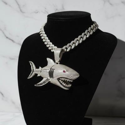 Pendentif requin diamant moissanite