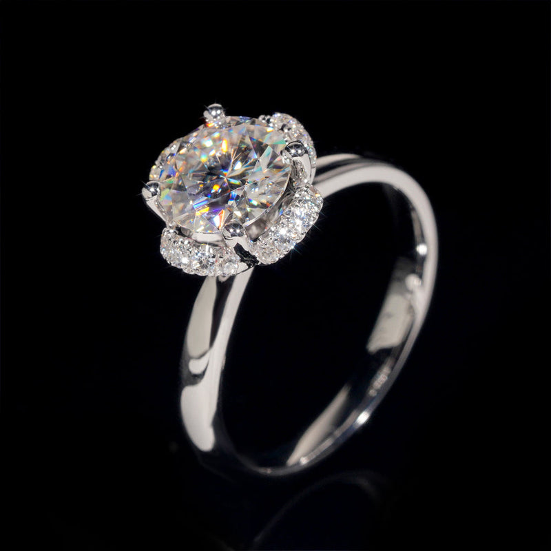 Bague de fiançailles solitaire entouré diamant moissanite 1 CT - Emirice.com