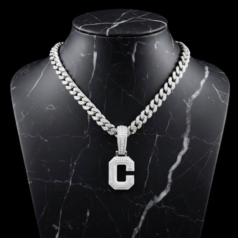 Pendentif lettre C diamant moissanite