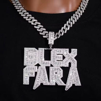 Collier Pendentif Prénom XXL Diamant Baguette Personnalisé Bijouterie Bijoux Diamant Emirice.com