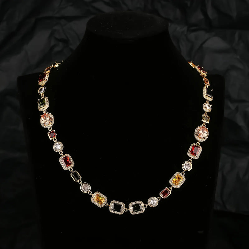 Collier gemme pierre multicolore 10mm or jaune - Emirice.com