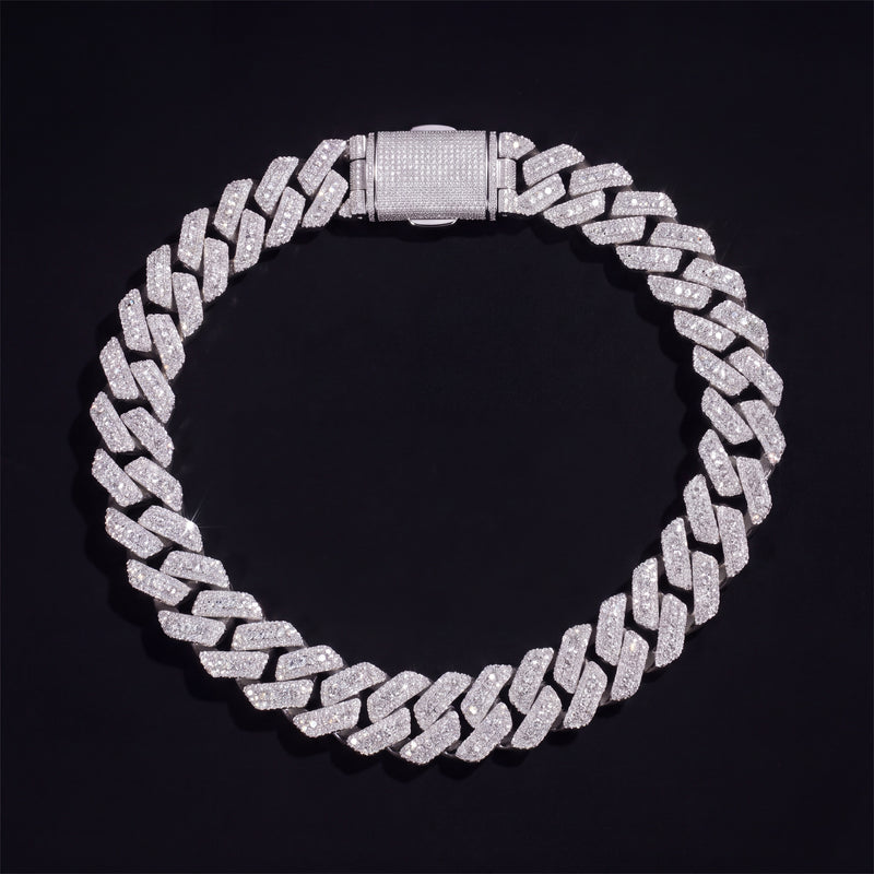 Chaîne Cubaine 3 Rangs 26 mm diamant de laboratoire Homme - porté par un homme - Emir ICE