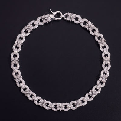 Chaîne Infinity Croix Gothique 15 mm diamant naturel Femme - produit seul - Emir ICE