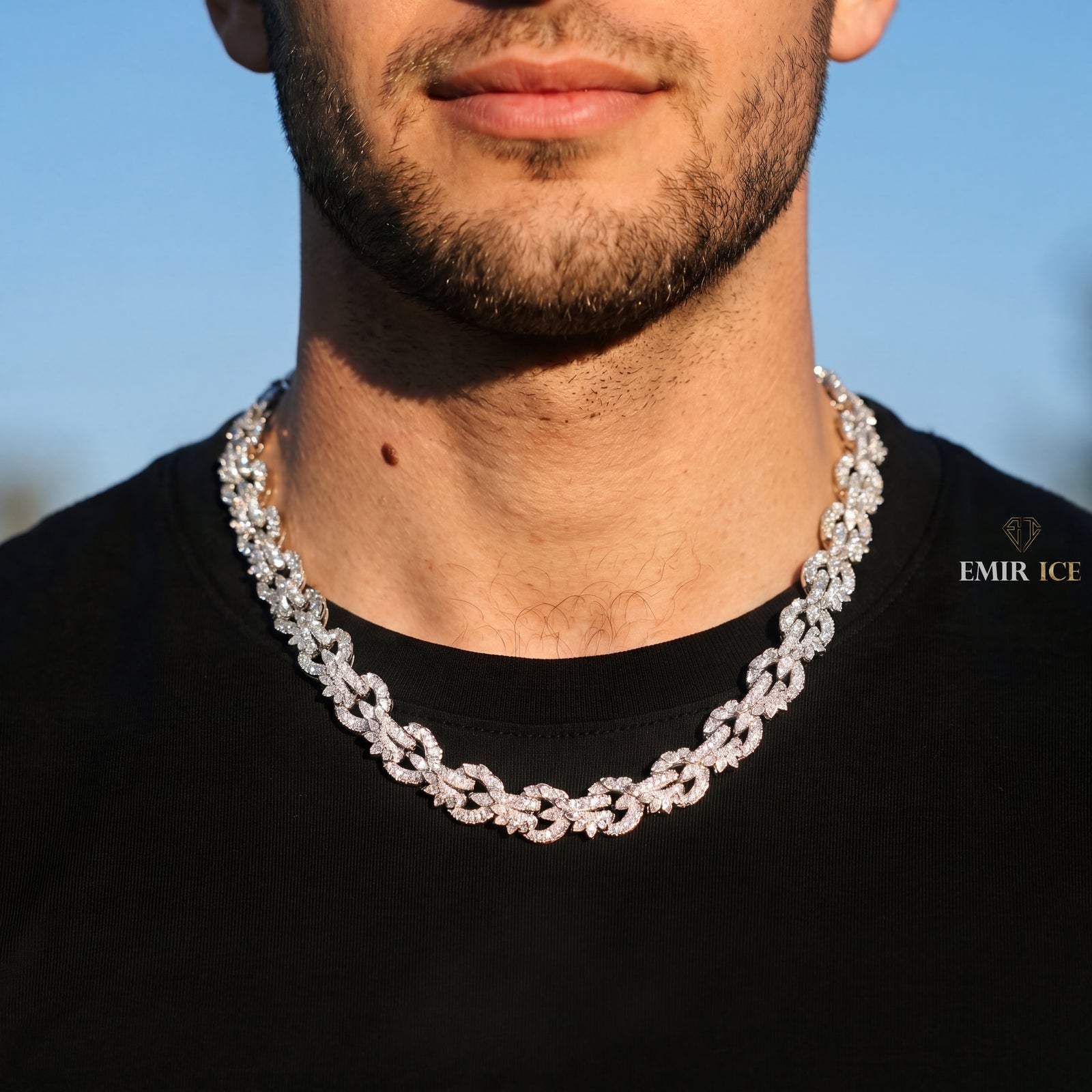 Chaîne Infinity Fleur 15 mm diamant de laboratoire Homme - porté par un homme - Emir ICE