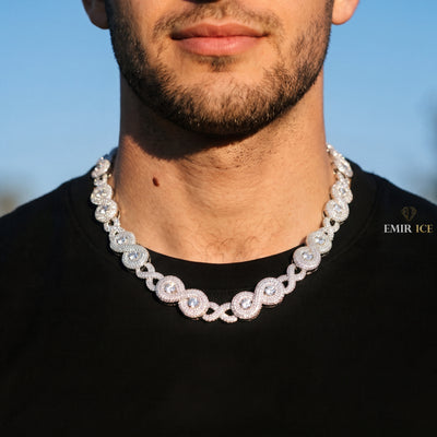 Chaîne Infinity Link 18 mm diamant de laboratoire Homme - porté par un homme - Emir ICE