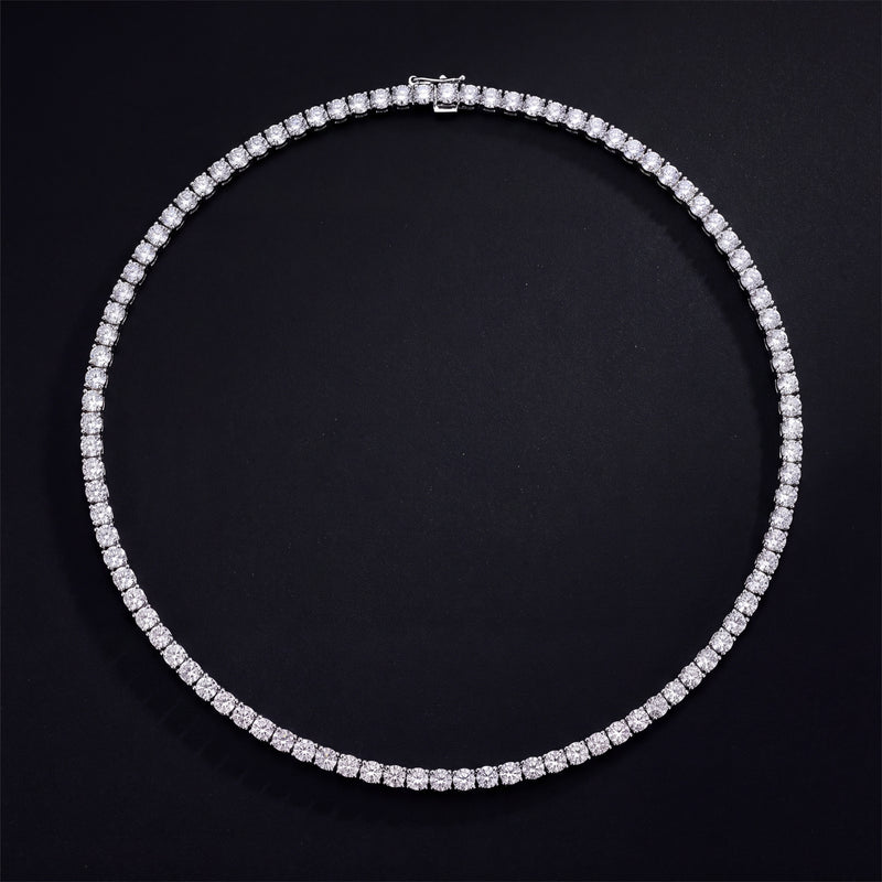 Chaîne Tennis 2 mm moissanite Femme - portée par une femme - Emir ICE