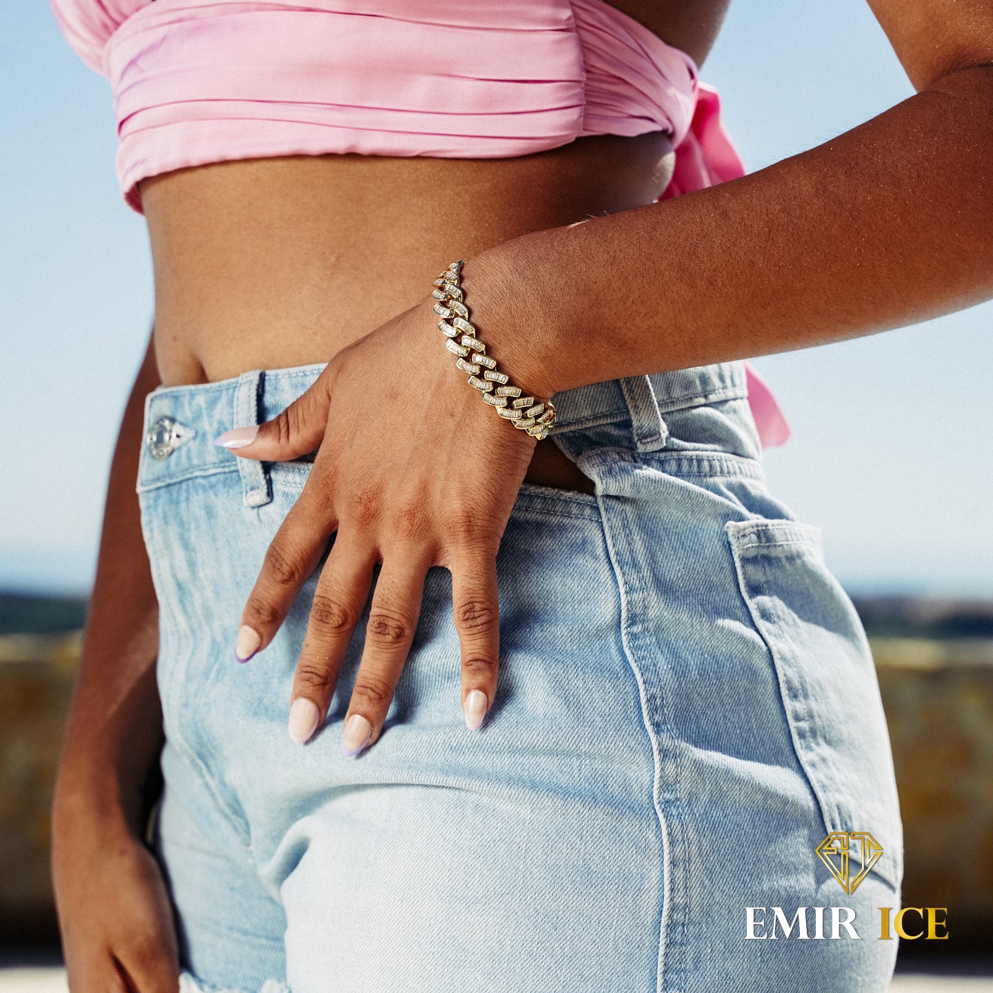 WOMEN'S YELLOW GOLD BAGUETTE DIAMOND CUBAN BRACELET - 12MM