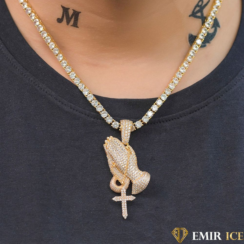 COLLIER PENDENTIF MAIN CHAPELET - Emirice.com