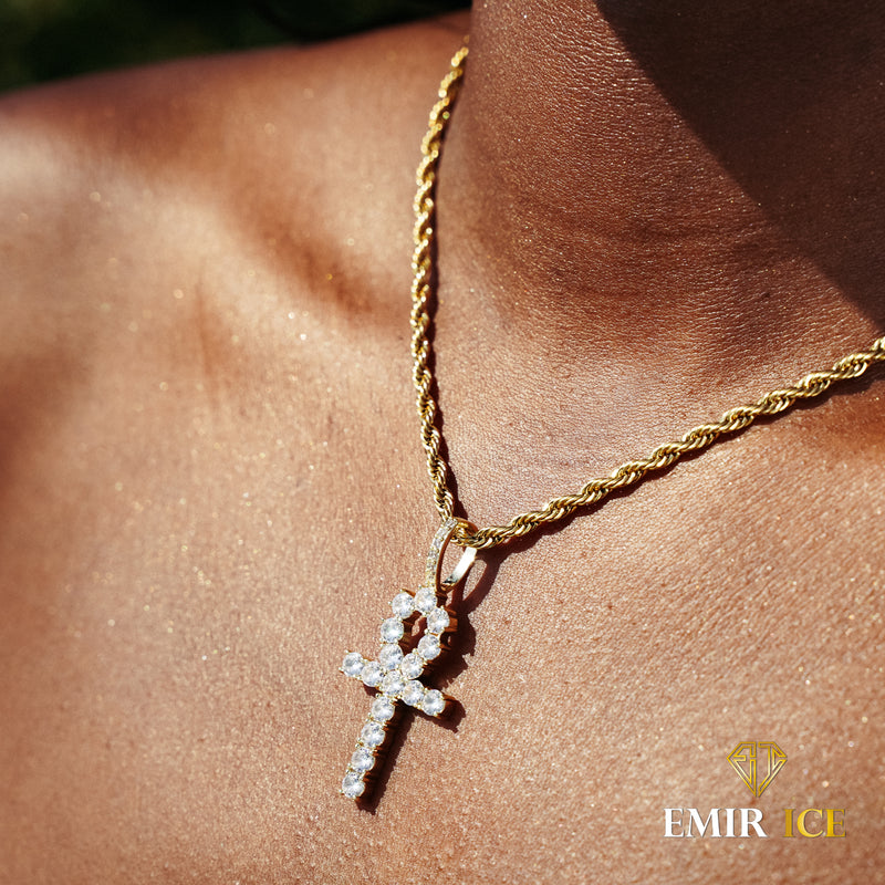 COLLIER CROIX ÂNKH DIAMANT FEMME OR JAUNE - Emirice.com