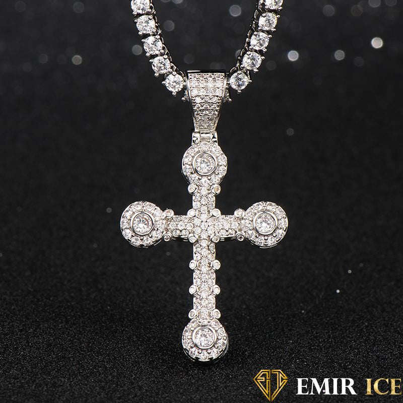 COLLIER PENDENTIF CROIX LATINE™ : Symbole religieux - Emirice.com