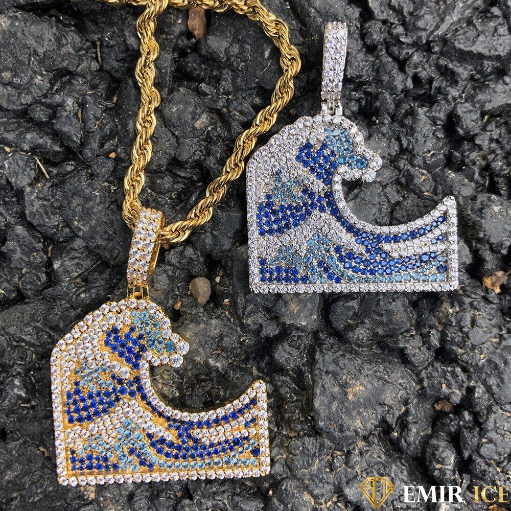 COLLIER PENDENTIF VAGUE™ : Symbole de force - Emirice.com
