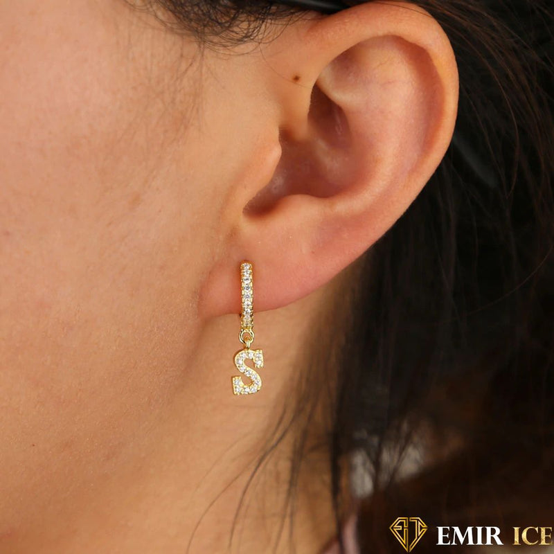 BOUCLE D'OREILLE INITIALE LETTRE PENDANTE - Emirice.com