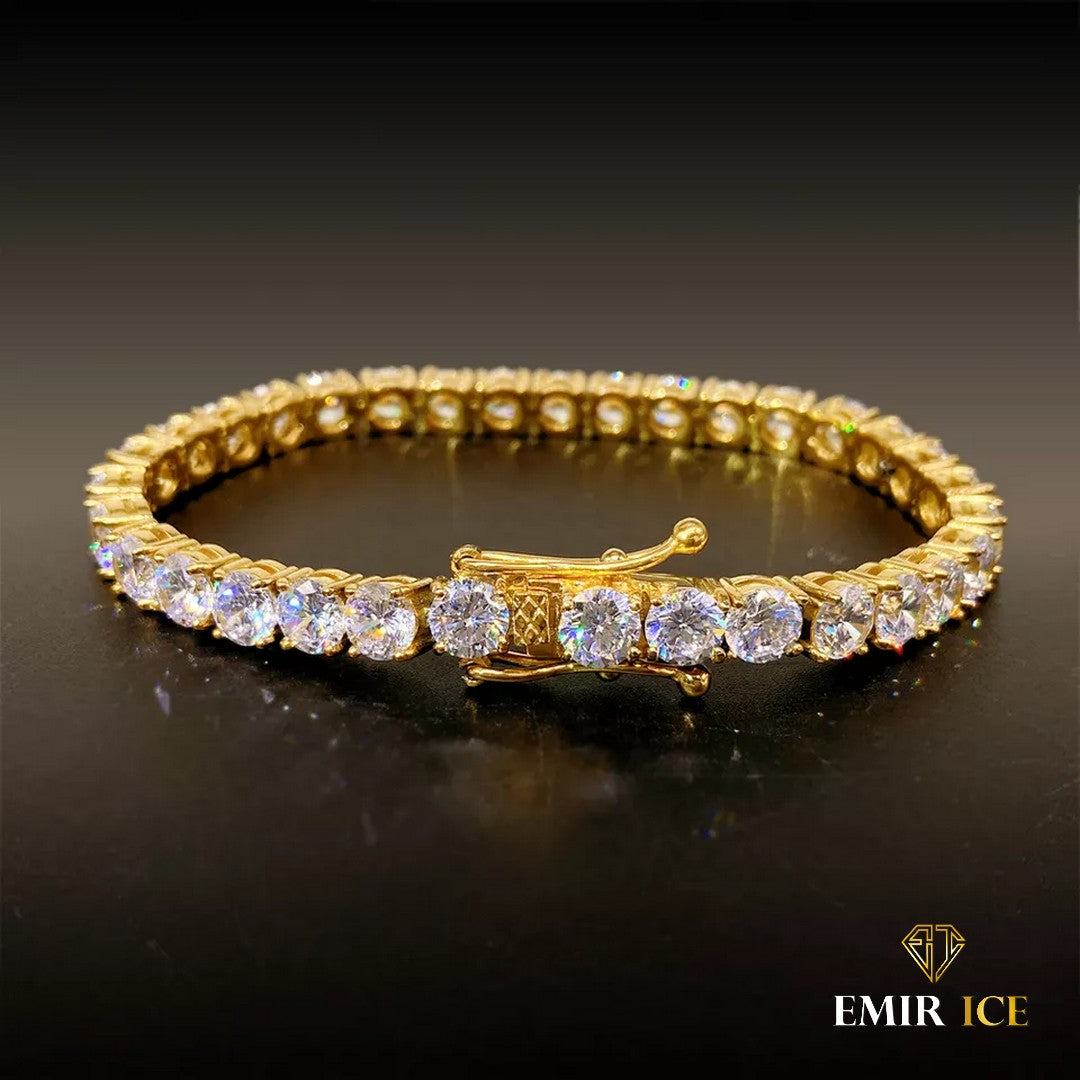 Pulsera de tenis de moissanita VVS de 4 mm en oro amarillo