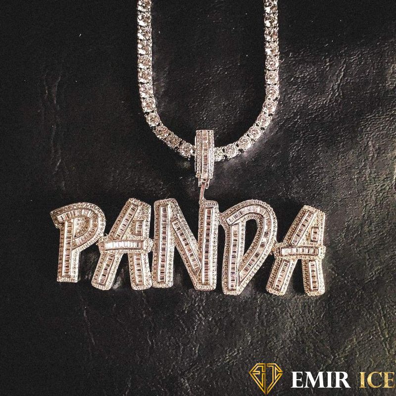 PERSONNALISE TON PENDENTIF BAGUETTE ICY AVEC COLLIER - Emirice.com